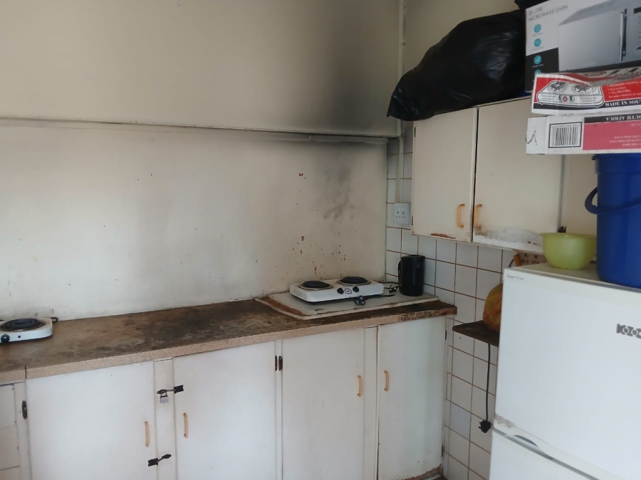 6 Bedroom Property for Sale in Quigney Eastern Cape